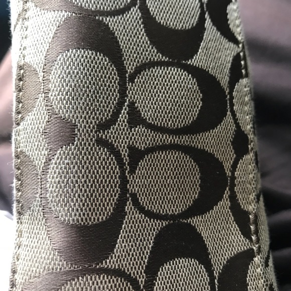 Signature c small purse/clutch - Picture 3 of 5